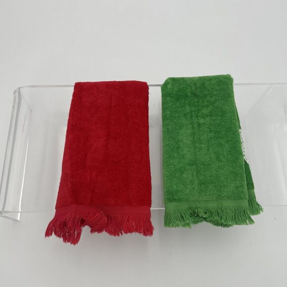 2 Vintage Stevens Utica Fingertip Towels Poinsettia’s Green And Red With Lace - Picture 5 of 11